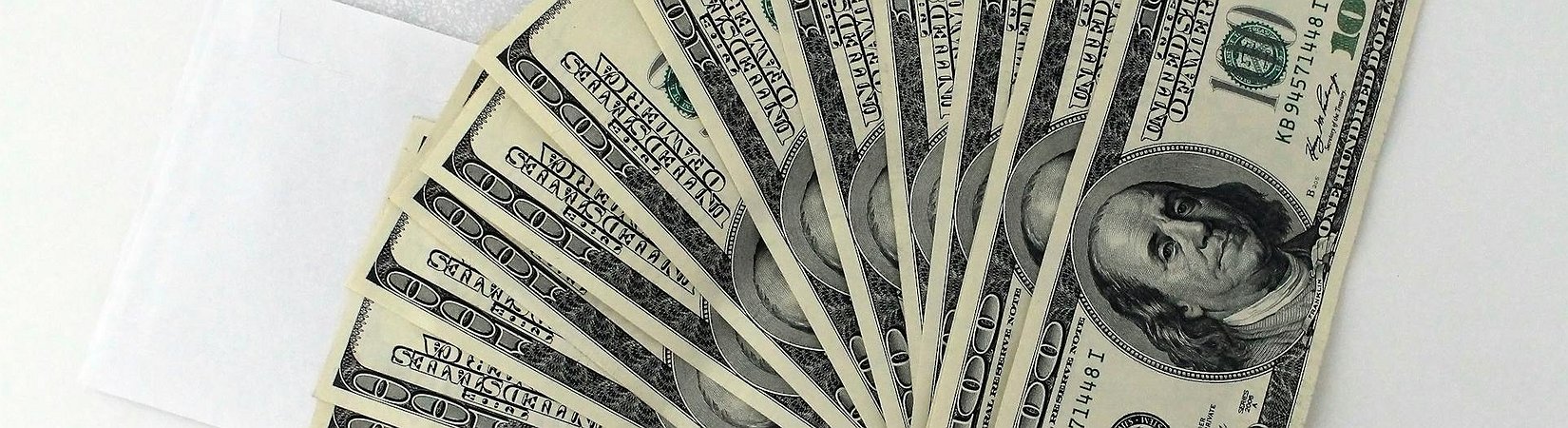 US Bitcoin ETFs Inflows Hit $302M