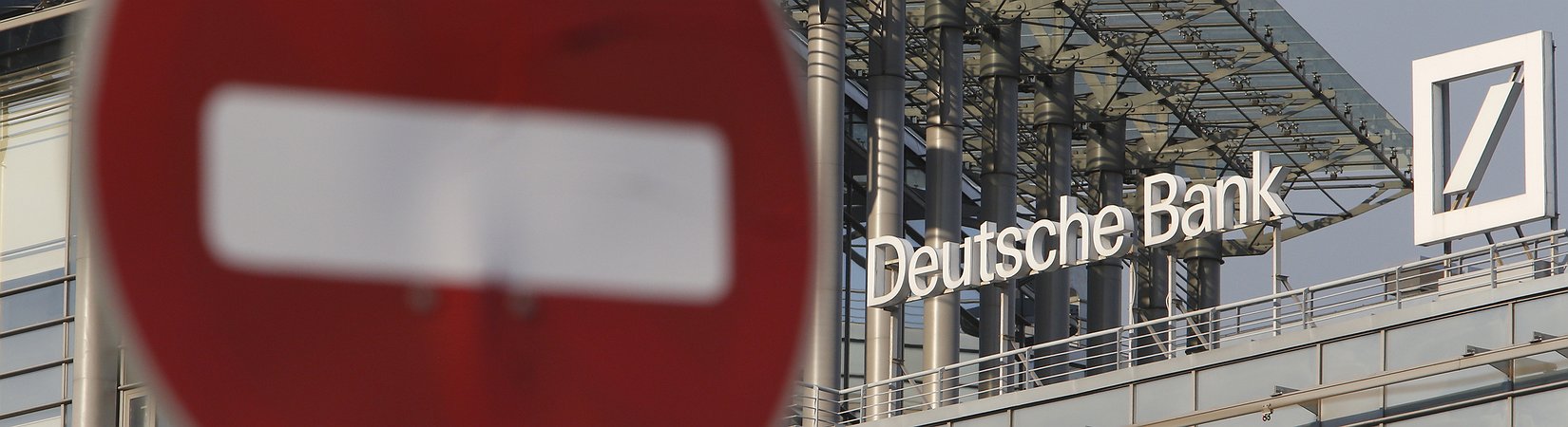 Ex Deutsche Bank Employee Accused Of Trading Manipulations Worth