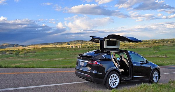 Tesla model x сверху