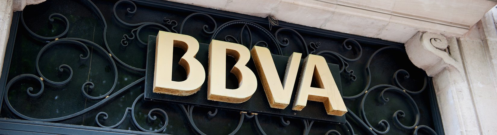 BBVA sale de la lista de bancos más importantes