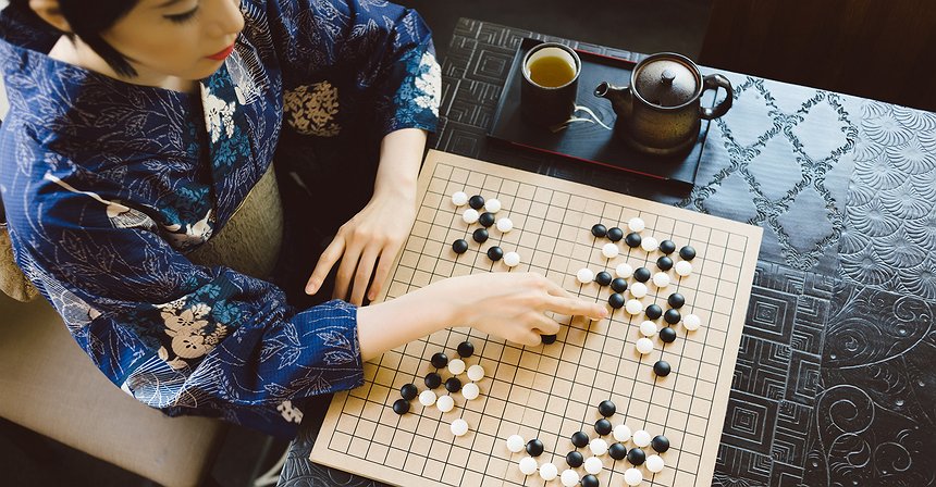 Quem cria a inteligência artificial mais poderosa?