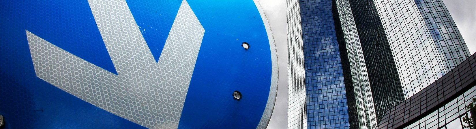 Deutsche Bank يتحدث عن خسائره