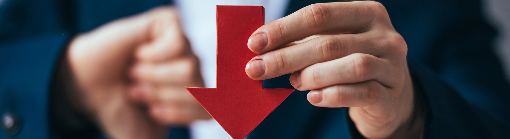 La agencia Weiss Ratings elige las 12 criptomonedas más débiles