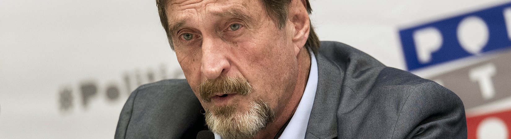 McAfee afirma que su predicción de que BTC alcanzará 1 millón $ no tiene sentido