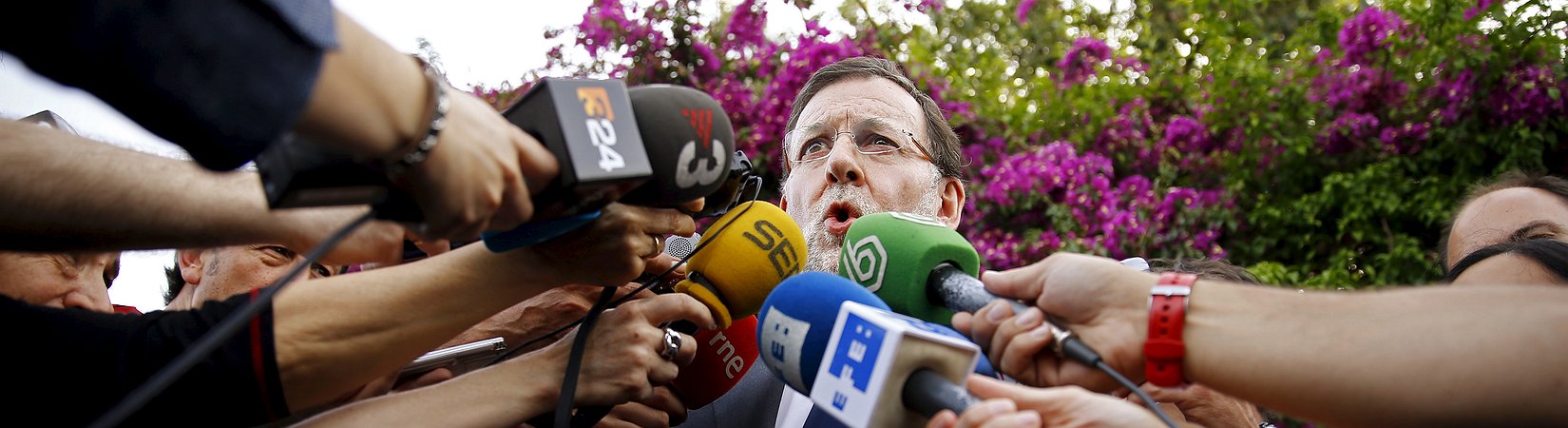 Rajoy promete bajar impuestos tras el 20-D