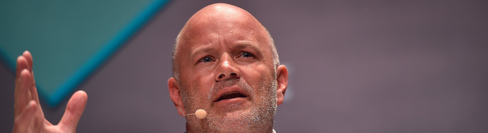 Novogratz Warns Jerome Powell's Renomination Endangers Crypto Market