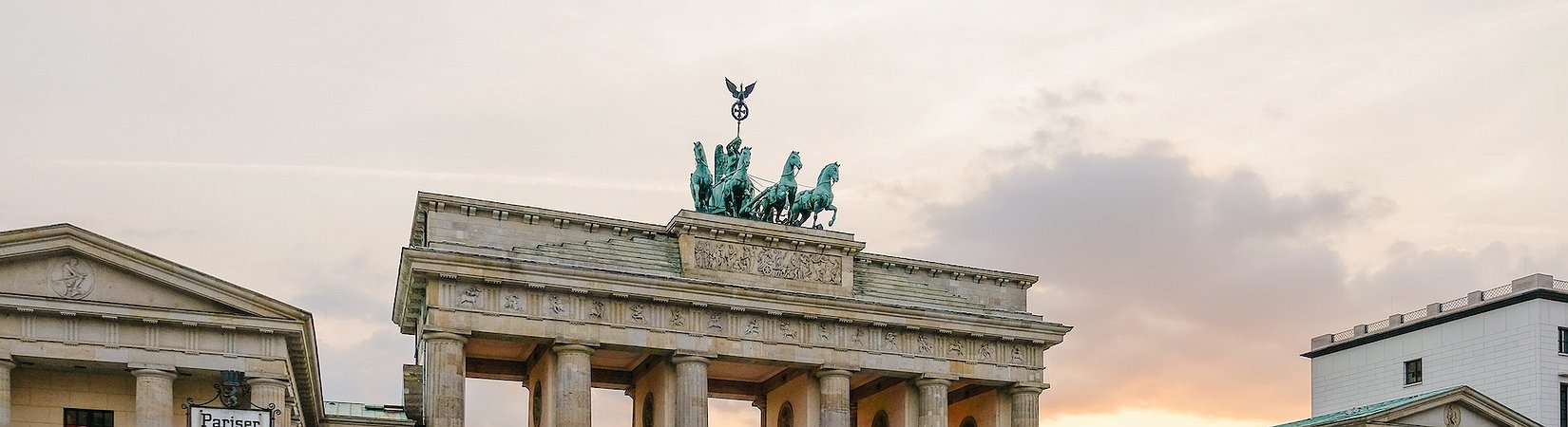 German Capital Provider DekaBank to Offer Crypto Services