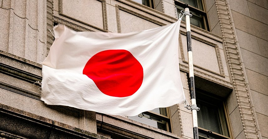 El regulador financiero japonés planea permitir a los bancos comprar y vender criptomonedas