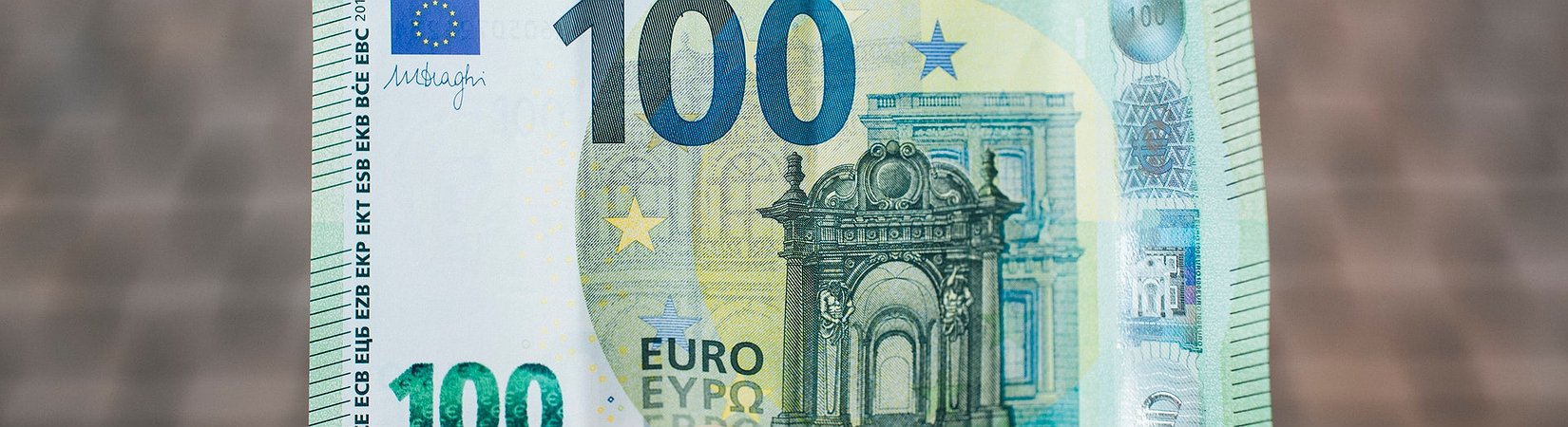 ECB President Sees Digital Euro Only as Complement