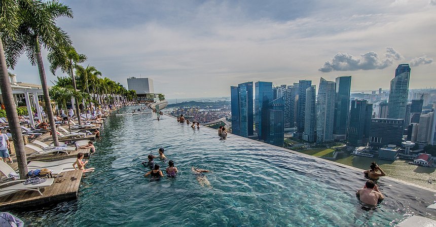 Le 12 piscine di hotel più lussuose del mondo