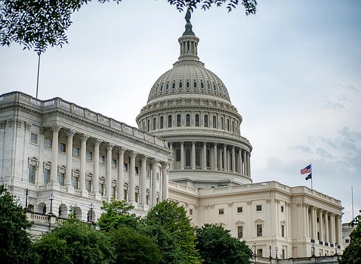 Democrats Question US Housing Finance Agency's Crypto Mortgage Proposal
