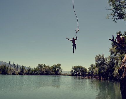 Preço da Bitcoin caiu mais de 12%