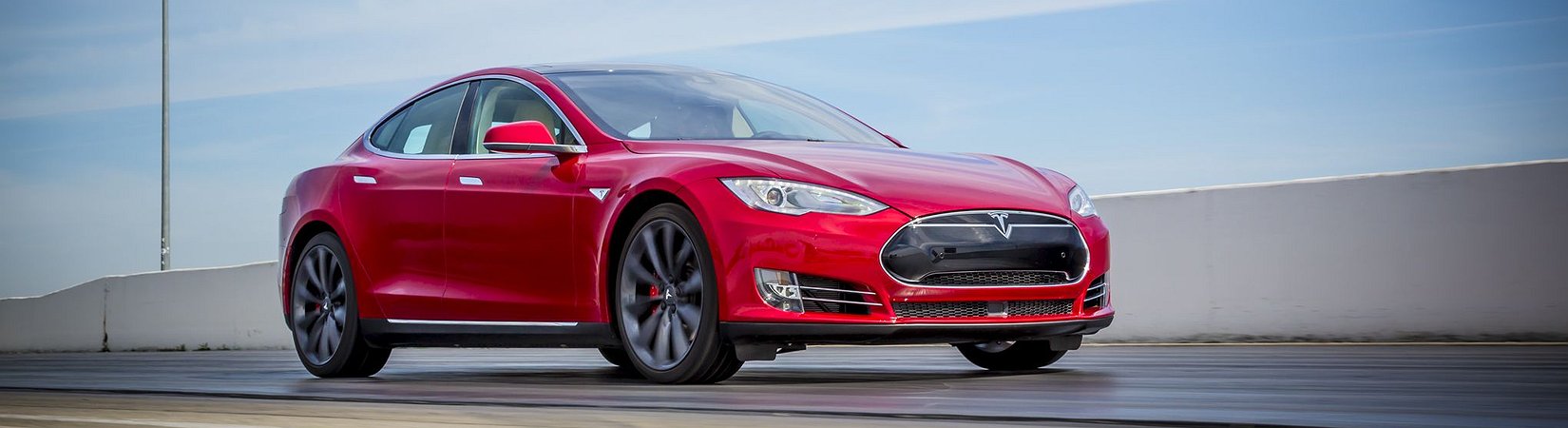 الرقم القياسي الجديد لتسلا