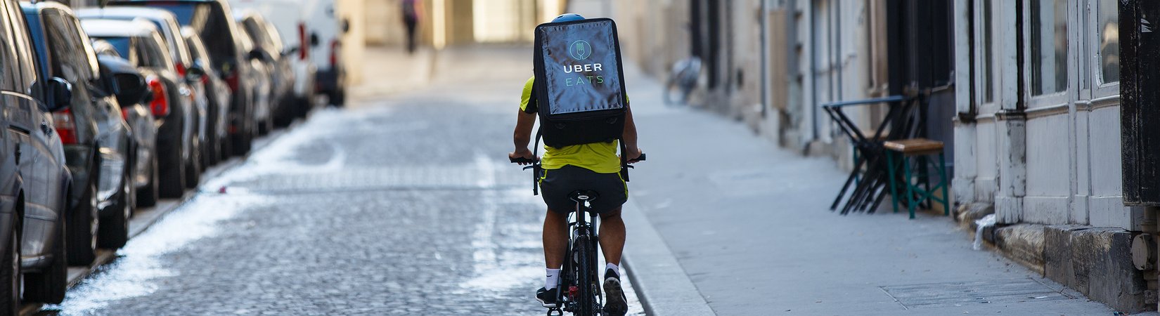 SoftBank planea comprar una participación del 14% en Uber