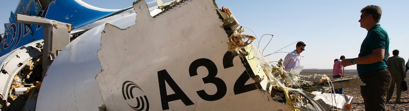 El avión ruso podría haber sido volado por una bomba con temporizador