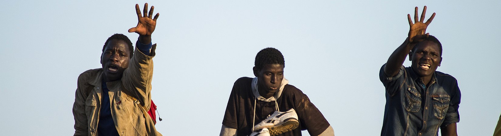 بين أوروبا و إفريقيا