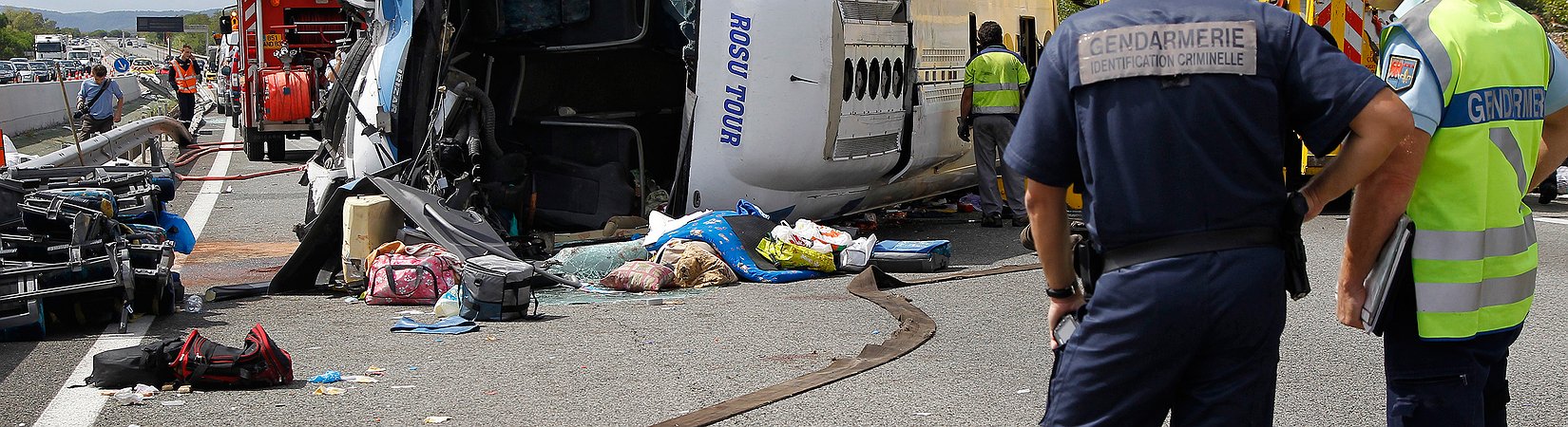 In un incidente d’autobus in Spagna sono morte 13 studentesse Erasmus