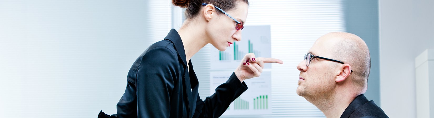 Cómo mostrar desacuerdo con alguien sin parecer arrogante