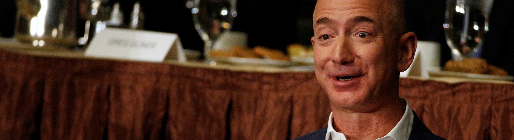 Jeff Bezos's Fortune Reaches a Record $211B