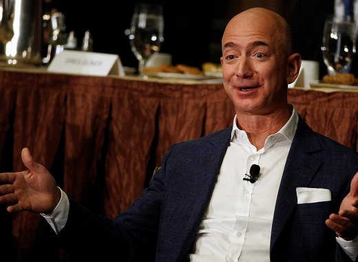 Jeff Bezos's Fortune Reaches a Record $211B