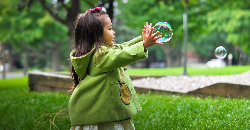 ما المخيف في نمو أسهم Apple وAmazon