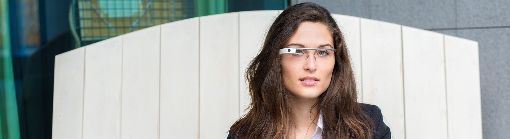 الأجهزة التي يمكن إرتداؤها و لا يمكن تحملها