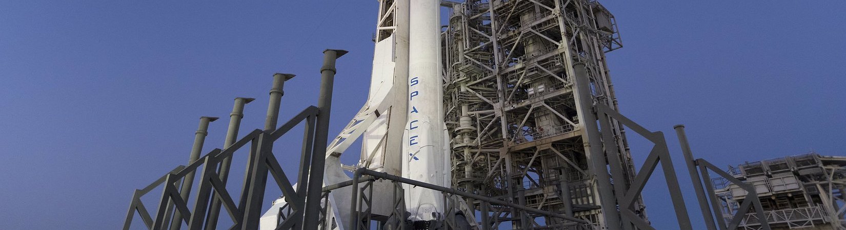SpaceX makes history by relaunching recycled rocket