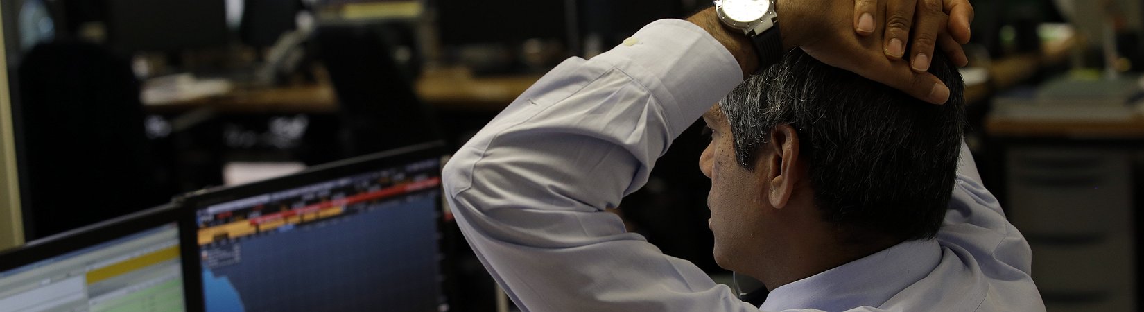 Juros da dívida soberana sobem, bolsa cai