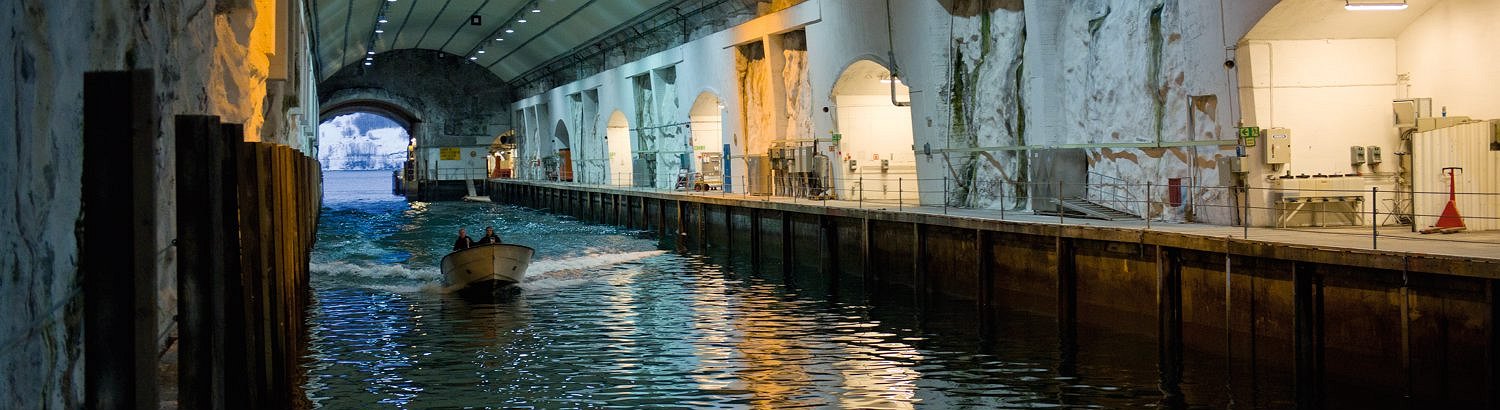 النروج تفقد قاعدتها البحرية