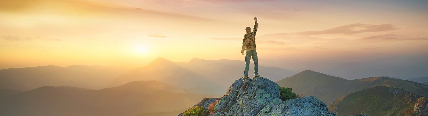 El bitcoin supera los 9.700 $