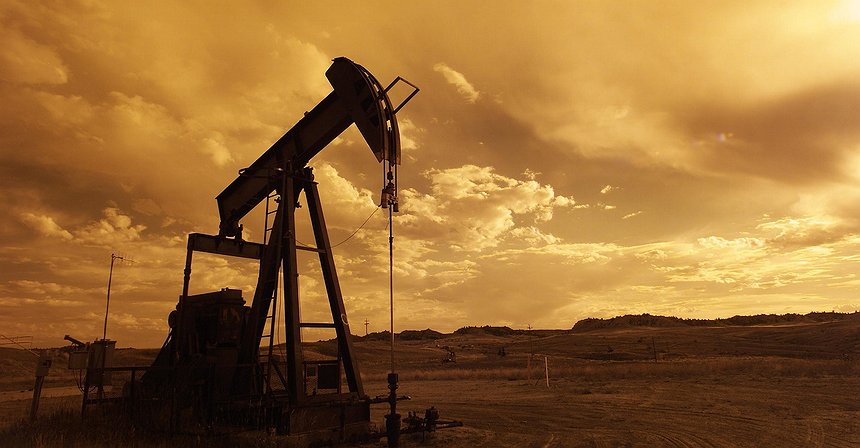 El precio del petróleo Brent cae más de un 9% en agosto
