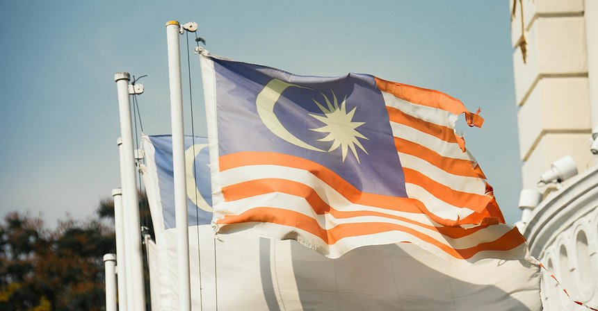 Malaysia Considers Regulating Crypto Industry