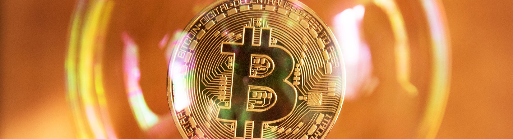 Nobel Prize-Winning Economist Calls Bitcoin a Glamorous Bubble