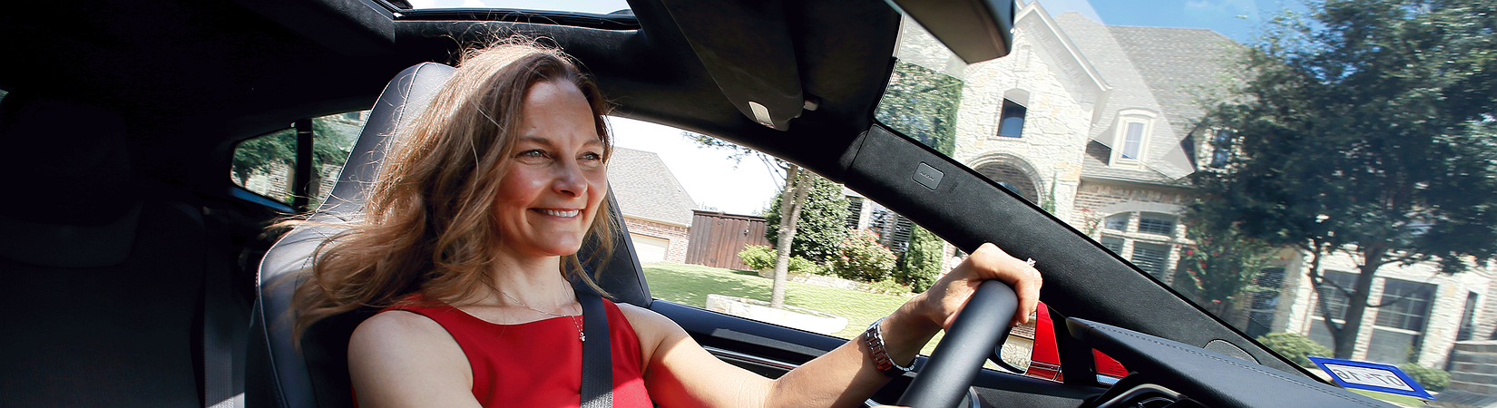 Comprar ações da Tesla ou… Comprar ações da Tesla?