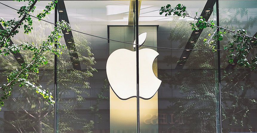 Apple Sees Potential in Metaverse, Invests Accordingly