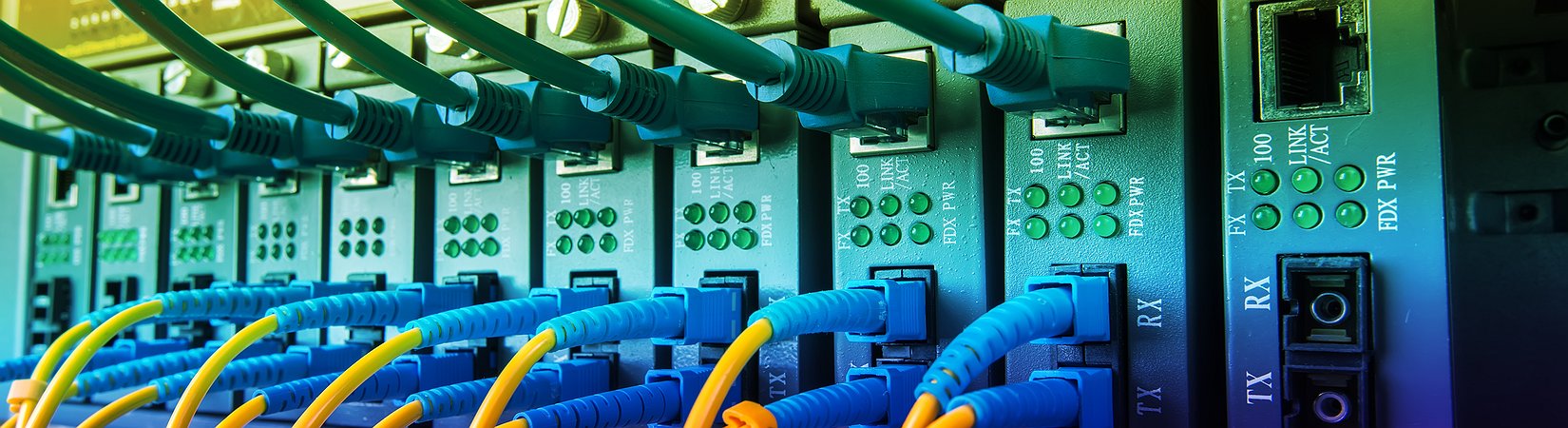 4 أسهم شركات إلكترونية يجب شراؤها الآن