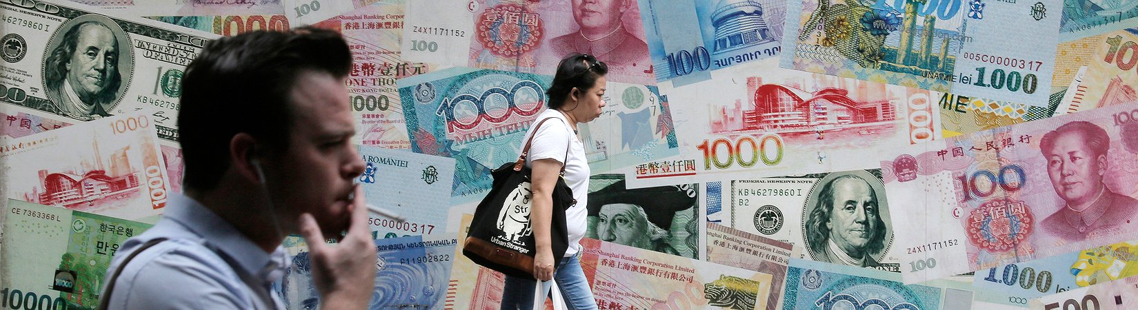 El franco, el yen y el dólar le complican la vida a los bancos centrales