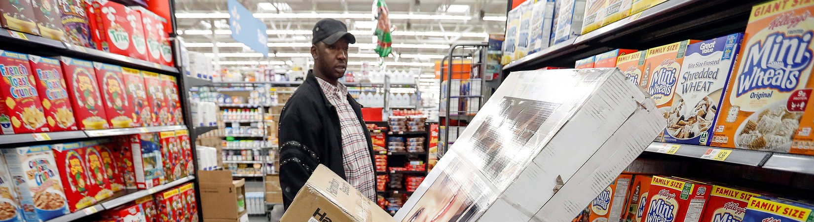 Wal-Mart takes fight to Amazon with discounts for online orders