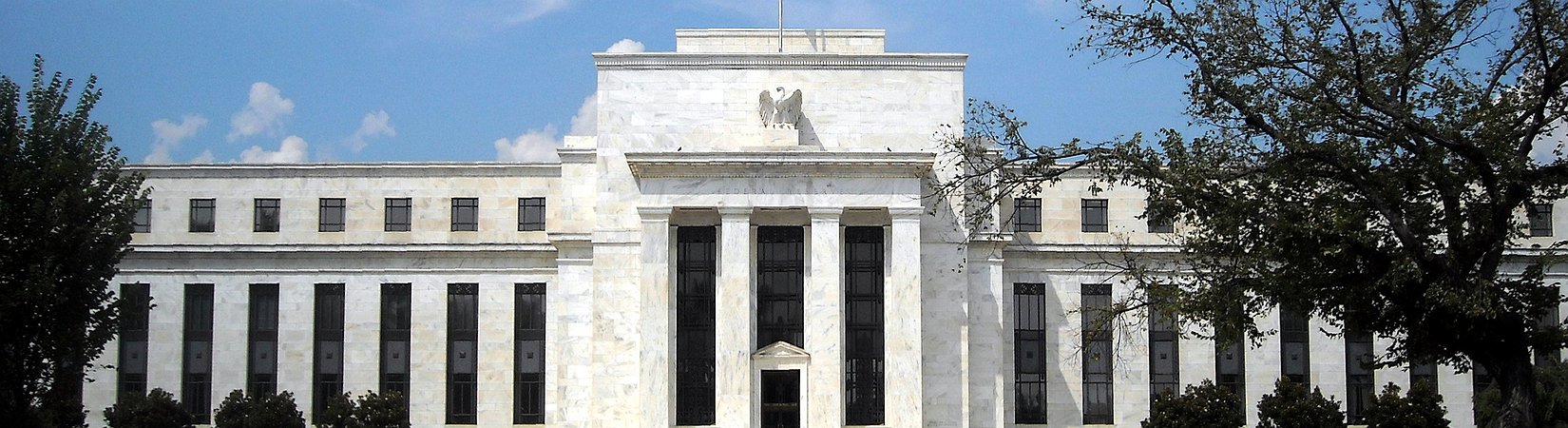 Fed's Powell Calls for More Crypto Regulation