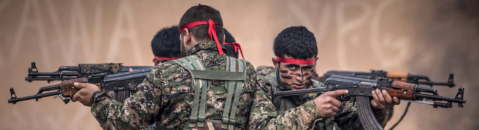 I curdi dichiarano una nazione federale autonoma nel nord della Siria