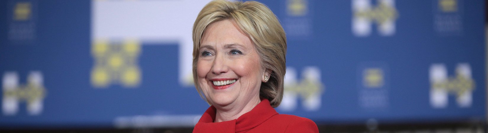 Hillary Clinton Sees in Crypto Danger of Undermining Dollar as Reserve Currency