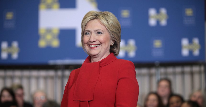 Hillary Clinton Sees in Crypto Danger of Undermining Dollar as Reserve Currency