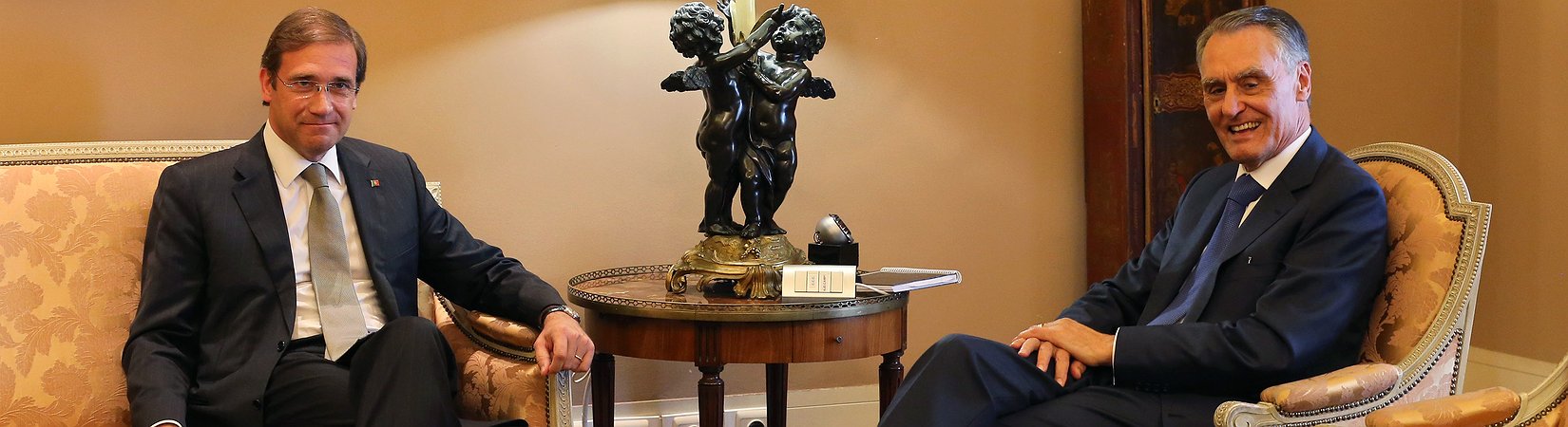 Cavaco designa Passos Coelho como primeiro-ministro