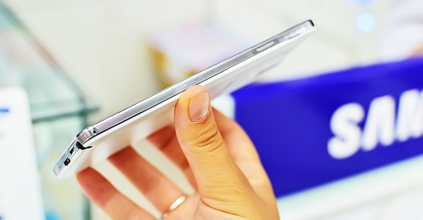 ما ميزات جهاز سامسونغ الجديد؟