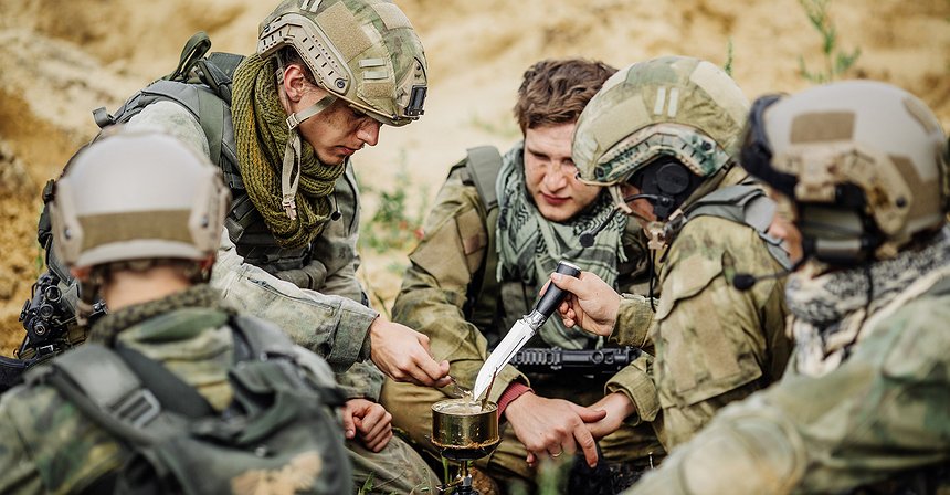  في صور: ماذا يأكل جنود العالم