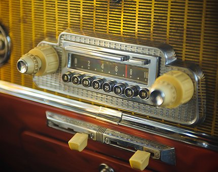 Tesla vuole creare una piattaforma musicale