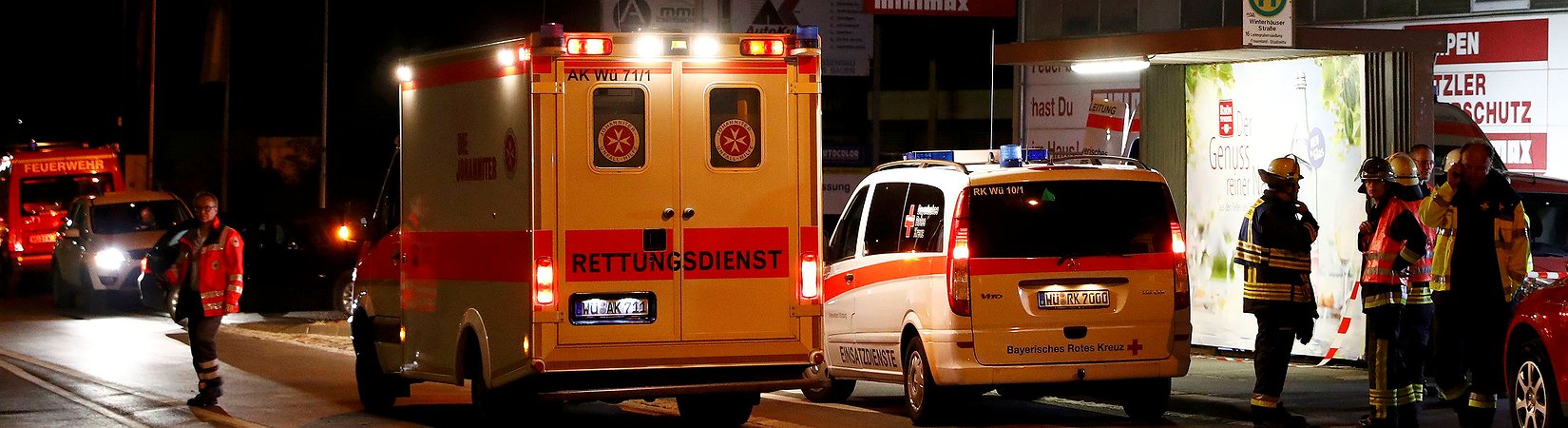 Germania: un rifugiato ha assalito i passeggeri su un treno con un'accetta, l'Isis rivendica l'attacco