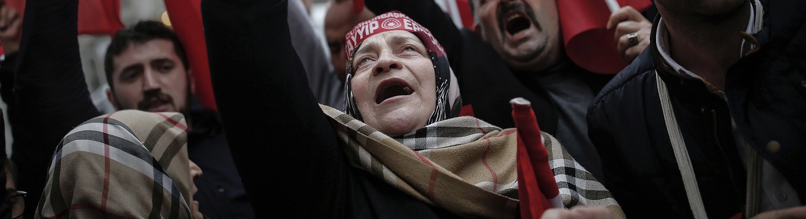 Turquía tacha a los Países Bajos de fascistas