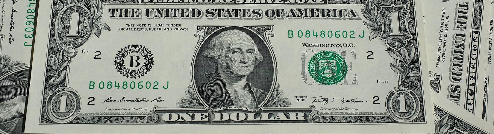 US Spot Bitcoin ETFs' Trading Volume Reaches Half a Trillion Dollars