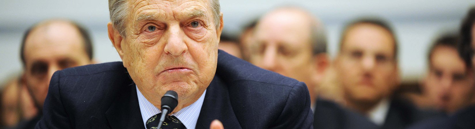 El fondo de inversión de George Soros empieza a operar con bitcoins